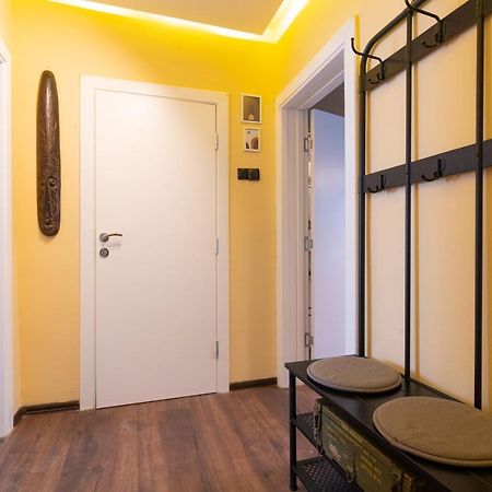 Downtown ǀ 2 Bedrooms ǀ Wifi ǀ Best Location Üsküp Dış mekan fotoğraf